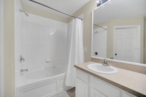 Adosado en venta en Kissimmee, Florida, 3 dormitorios, 133.78 m2 № 2166539 - foto 20