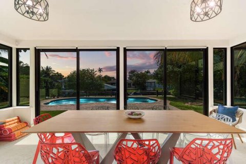 Villa ou maison à vendre à Miami Beach, Floride: 3 chambres, 167.32 m2 № 2087148 - photo 10