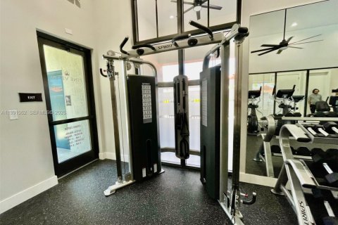 Touwnhouse à vendre à Miami, Floride: 3 chambres, 157.66 m2 № 2057376 - photo 27