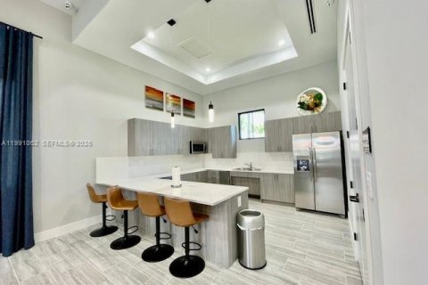 Touwnhouse à vendre à Miami, Floride: 3 chambres, 157.66 m2 № 2057376 - photo 22