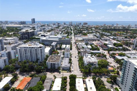 Condominio en venta en Miami Beach, Florida, 3 dormitorios, 113.34 m2 № 1966872 - foto 17
