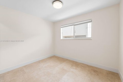 Купить кондоминиум в Майами-Бич, Флорида 3 спальни, 113.34м2, № 1966872 - фото 12