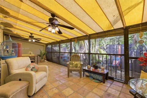 Condominio en venta en Miami Lakes, Florida, 3 dormitorios, 118.45 m2 № 1968226 - foto 30