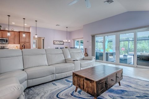 Casa en venta en The Villages, Florida, 3 dormitorios, 176.24 m2 № 1899299 - foto 4