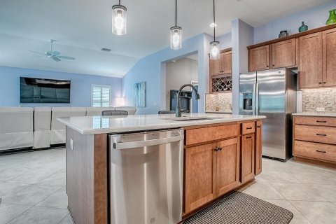 Casa en venta en The Villages, Florida, 3 dormitorios, 176.24 m2 № 1899299 - foto 9