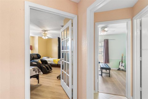 Villa ou maison à vendre à Haines City, Floride: 2 chambres, 173.54 m2 № 1875998 - photo 26