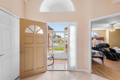 Villa ou maison à vendre à Haines City, Floride: 2 chambres, 173.54 m2 № 1875998 - photo 9
