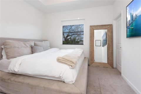 Touwnhouse à vendre à Miami, Floride: 3 chambres, 123.37 m2 № 2170119 - photo 17