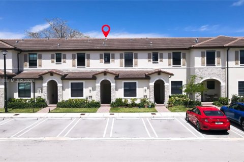 Touwnhouse à vendre à Miami, Floride: 3 chambres, 123.37 m2 № 2170119 - photo 28