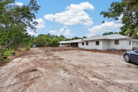 House in Sarasota, Florida 5 bedrooms, 549.98 sq.m. № 2393472 - photo 4