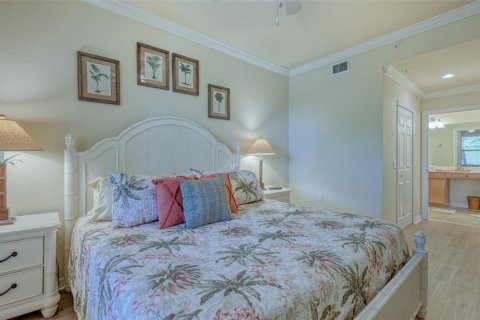 Condo in Bradenton, Florida, 2 bedrooms  № 1615555 - photo 23