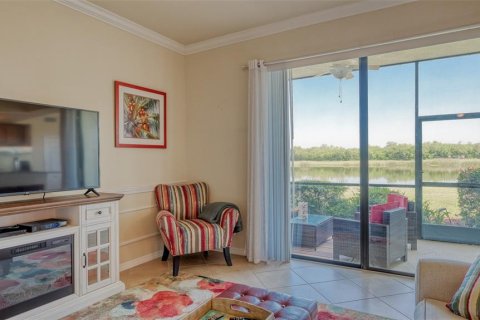 Condo in Bradenton, Florida, 2 bedrooms  № 1615555 - photo 8