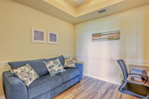 Condo in Bradenton, Florida, 2 bedrooms  № 1615555 - photo 19