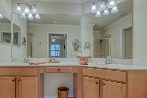 Condo in Bradenton, Florida, 2 bedrooms  № 1615555 - photo 24