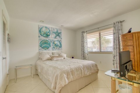 Copropriété à vendre à Lake Worth, Floride: 2 chambres, 90.86 m2 № 2188263 - photo 10