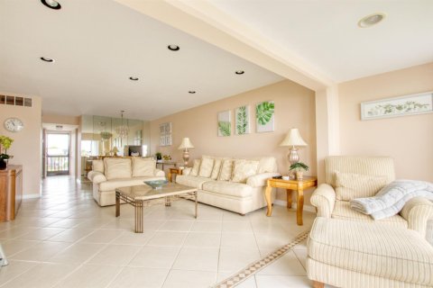 Copropriété à vendre à Lake Worth, Floride: 2 chambres, 90.86 m2 № 2188263 - photo 14