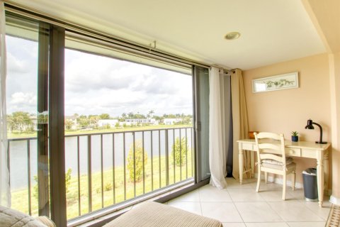 Copropriété à vendre à Lake Worth, Floride: 2 chambres, 90.86 m2 № 2188263 - photo 16