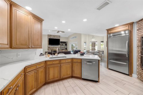 Villa ou maison à vendre à Riverview, Floride: 4 chambres, 235.04 m2 № 1916324 - photo 12