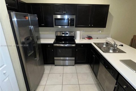 Купить таунхаус в Хомстед, Флорида 3 спальни, 152.55м2, № 2030204 - фото 6