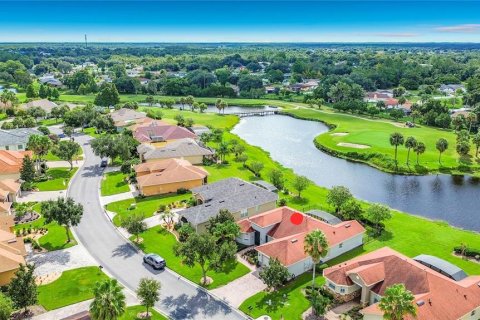 House in Poinciana, Florida 3 bedrooms, 189.33 sq.m. № 2351906