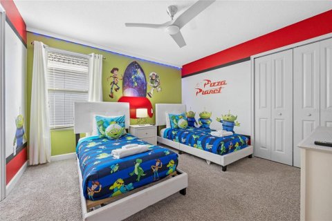 House in Davenport, Florida 9 bedrooms, 363.15 sq.m. № 1530445 - photo 28