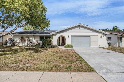 Casa en venta en Dunedin, Florida, 3 dormitorios, 137.12 m2 № 1561422 - foto 1