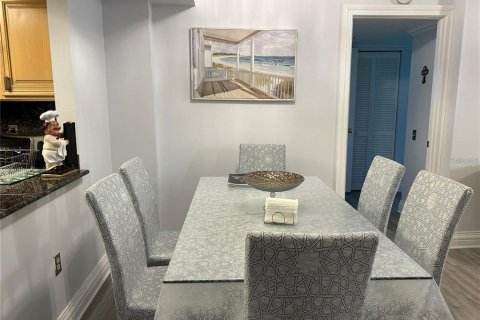 Condominio en alquiler en Clearwater, Florida, 2 dormitorios, 99.87 m2 № 1762275 - foto 9