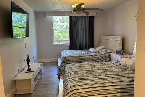 Copropriété à louer à Clearwater, Floride: 2 chambres, 99.87 m2 № 1762275 - photo 13