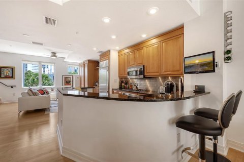 Touwnhouse à louer à Sarasota, Floride: 2 chambres, 194.44 m2 № 2103152 - photo 19
