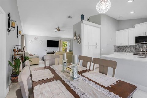 Casa en venta en Orlando, Florida, 3 dormitorios, 107.58 m2 № 1900015 - foto 10