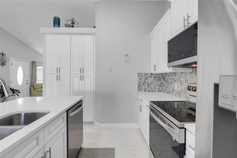 Casa en venta en Orlando, Florida, 3 dormitorios, 107.58 m2 № 1900015 - foto 13