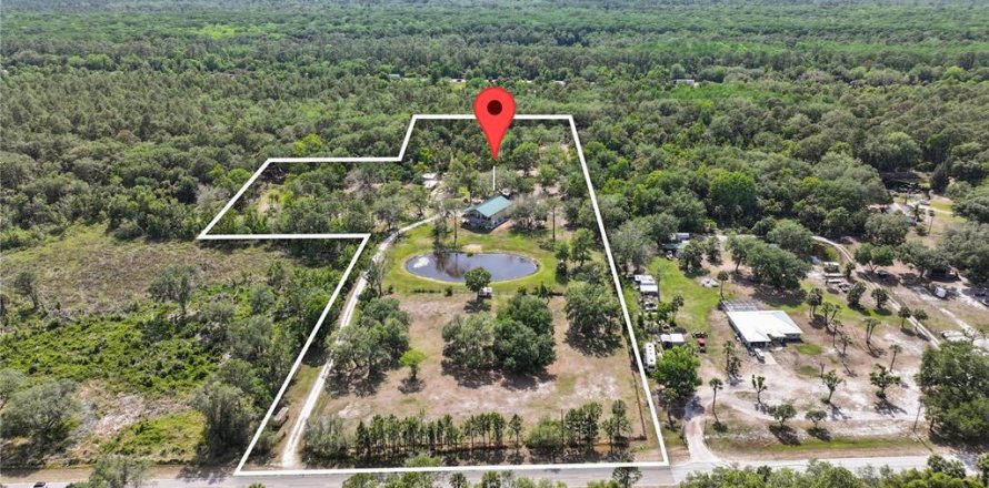 House in Oak Hill, Florida 4 bedrooms, 334.45 sq.m. № 1657628