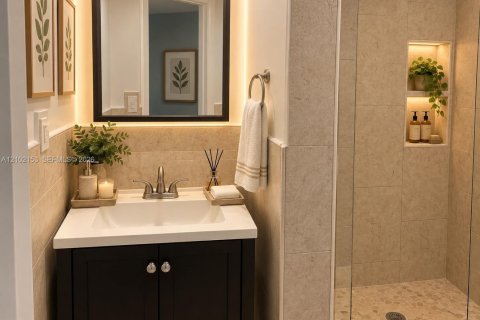 Copropriété à louer à Tamarac, Floride: 2 chambres, 88.16 m2 № 2407528 - photo 3