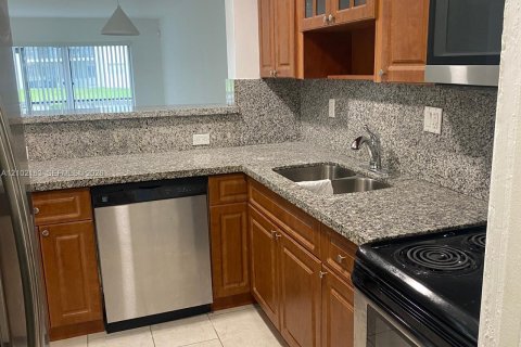 Copropriété à louer à Tamarac, Floride: 2 chambres, 88.16 m2 № 2407528 - photo 15