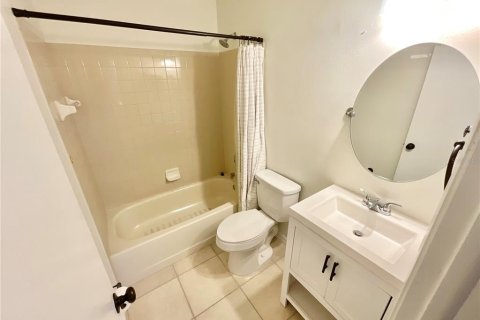 Casa en alquiler en Palm Harbor, Florida, 2 dormitorios, 90.67 m2 № 1791468 - foto 15