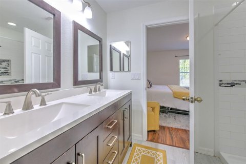 Adosado en alquiler en Riverview, Florida, 2 dormitorios, 123.37 m2 № 2099440 - foto 23