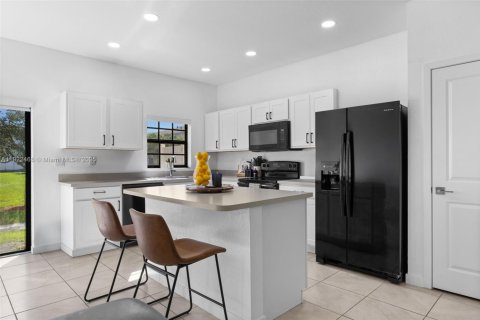Touwnhouse à vendre à Florida City, Floride: 3 chambres, 136.19 m2 № 2082796 - photo 5