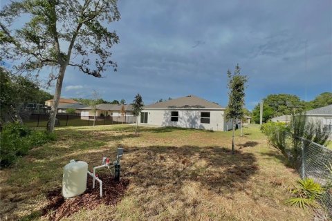 Villa ou maison à louer à Orange City, Floride: 4 chambres, 173.45 m2 № 2411633 - photo 26