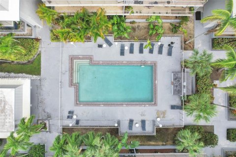 Condominio en venta en Miami, Florida, 1 dormitorio, 60.76 m2 № 2007996 - foto 22