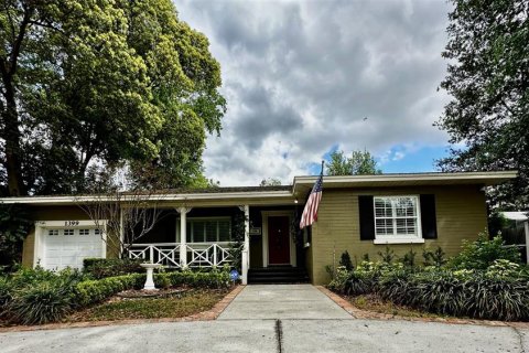 Casa en venta en Winter Park, Florida, 3 dormitorios, 167.6 m2 № 1659681 - foto 1