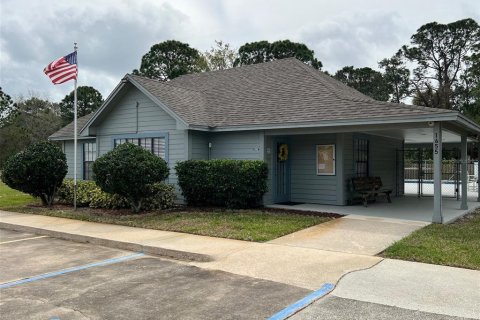 Copropriété à vendre à Titusville, Floride: 2 chambres, 85.01 m2 № 2157168 - photo 25