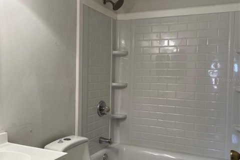 Copropriété à vendre à Titusville, Floride: 2 chambres, 85.01 m2 № 2157168 - photo 10