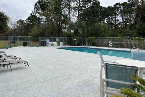 Copropriété à vendre à Titusville, Floride: 2 chambres, 85.01 m2 № 2157168 - photo 3