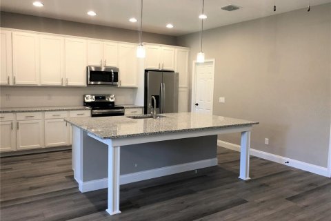Casa en alquiler en Winter Haven, Florida, 3 dormitorios, 165.74 m2 № 1849686 - foto 13