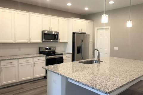 Casa en alquiler en Winter Haven, Florida, 3 dormitorios, 165.74 m2 № 1849686 - foto 16