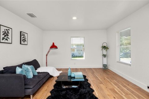Casa en venta en Plant City, Florida, 3 dormitorios, 118.17 m2 № 1910836 - foto 8