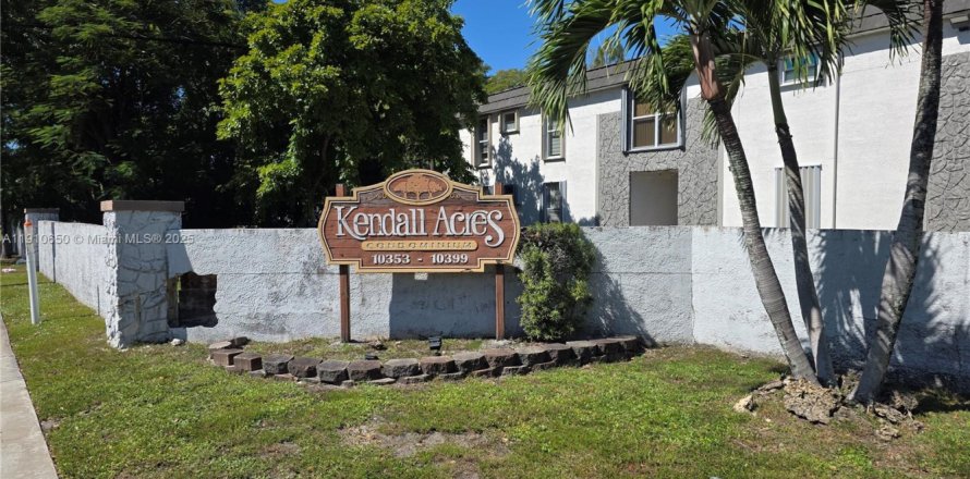 Condo in Miami, Florida, 2 bedrooms  № 1966901