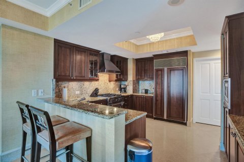 Condo in Sunny Isles Beach, Florida, 3 bedrooms № 2175820 - photo 19