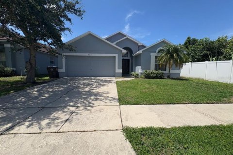 Villa ou maison à louer à Kissimmee, Floride: 4 chambres, 169.27 m2 № 1826855 - photo 1