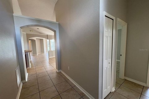 Villa ou maison à louer à Kissimmee, Floride: 4 chambres, 169.27 m2 № 1826855 - photo 12